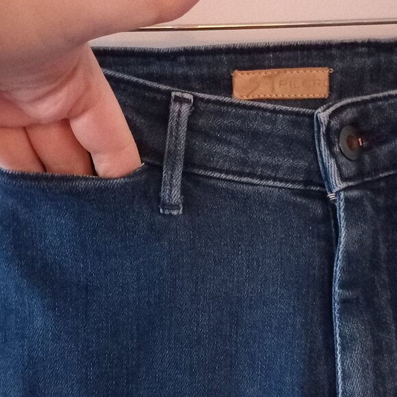 PILCRO (anthropologie) high waist wide leg jeans - Picture 6 of 13